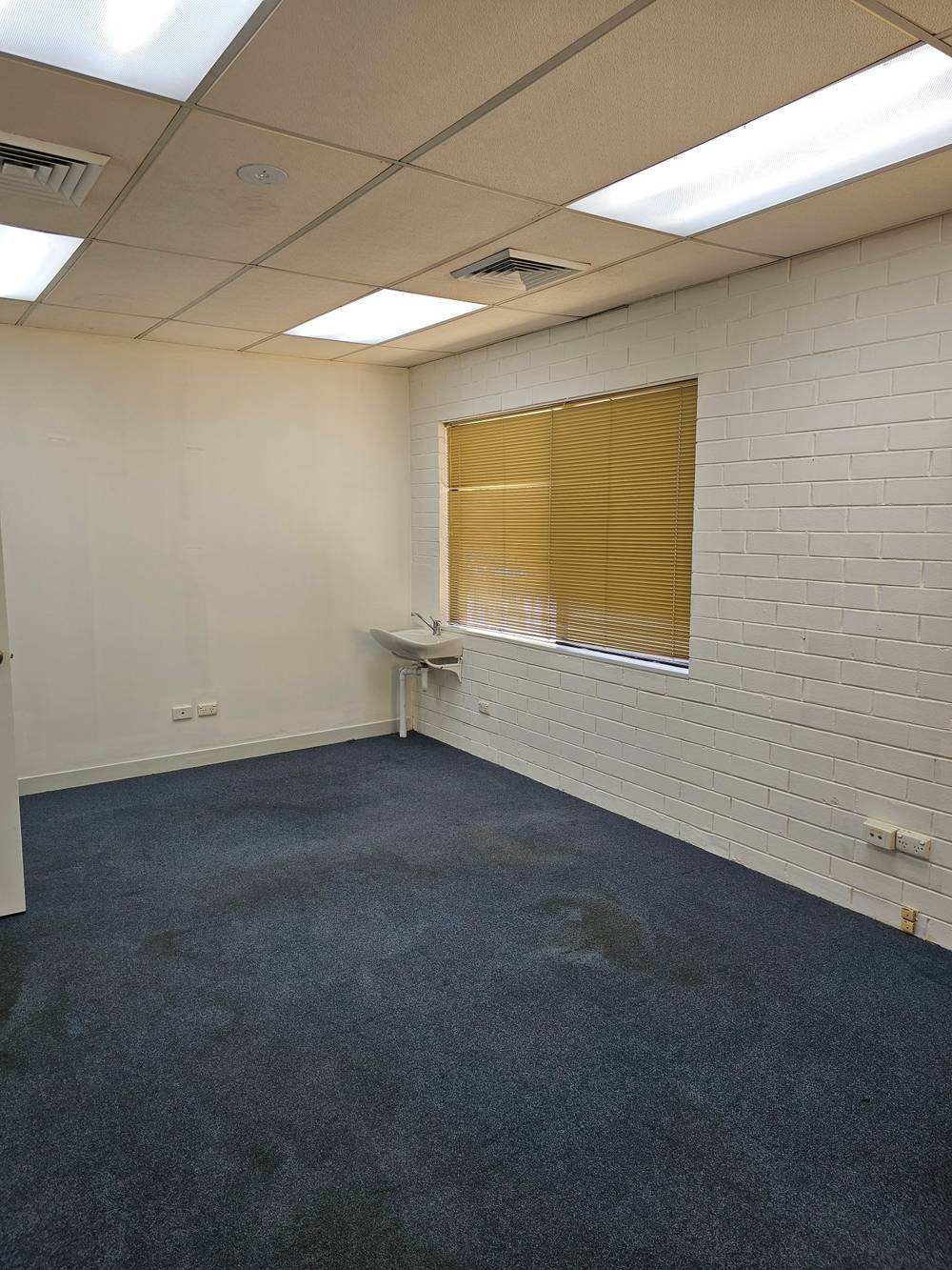 Suite  3/60 Arnisdale Road, DUNCRAIG, WA 6023