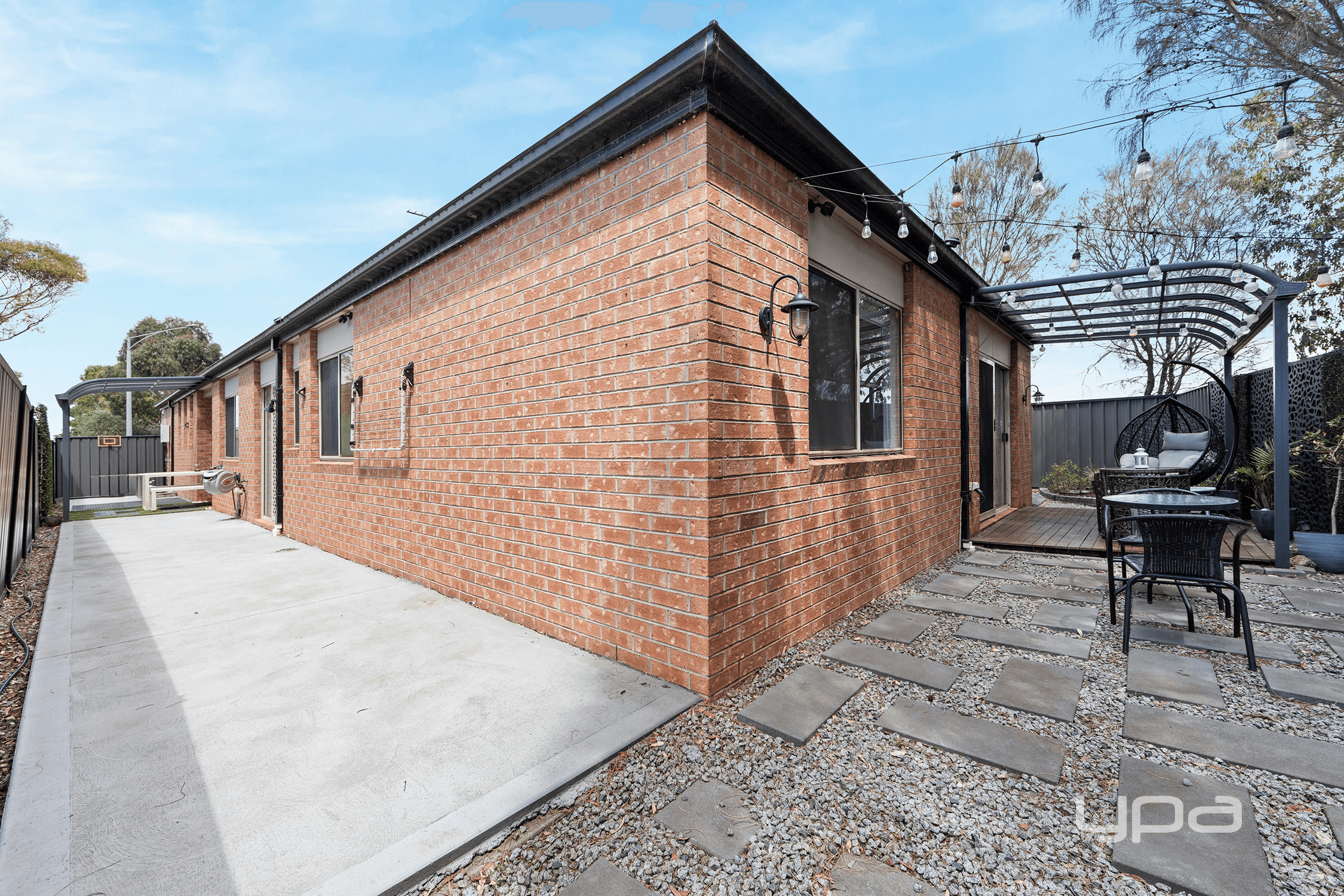 32 Grosvenor Crescent, DERRIMUT, VIC 3026