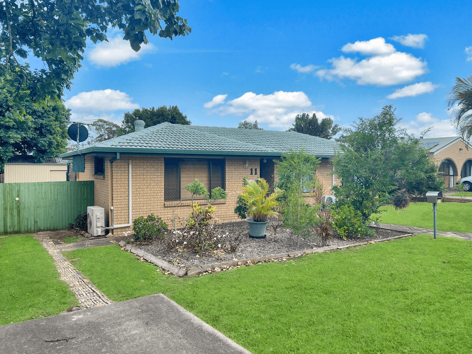 11 Delm Street, Durack, QLD 4077