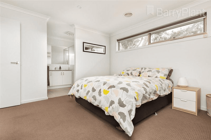 2/2 McKeon Circuit, Dandenong North, VIC 3175