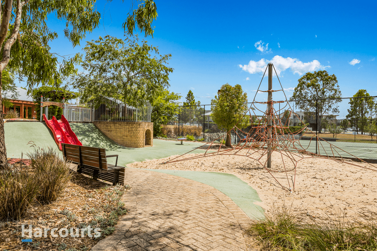 706/72 Civic Way, ROUSE HILL, NSW 2155