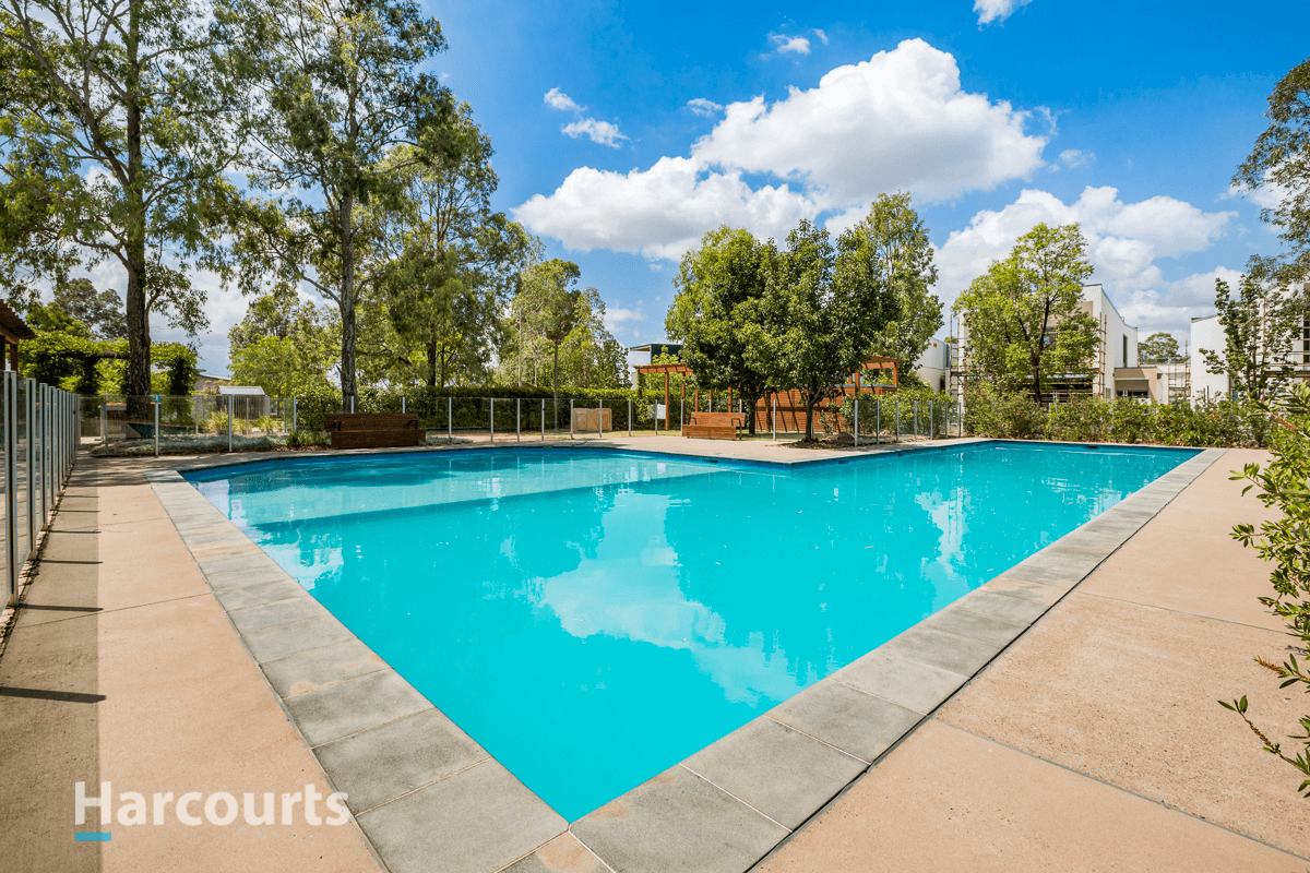 706/72 Civic Way, ROUSE HILL, NSW 2155