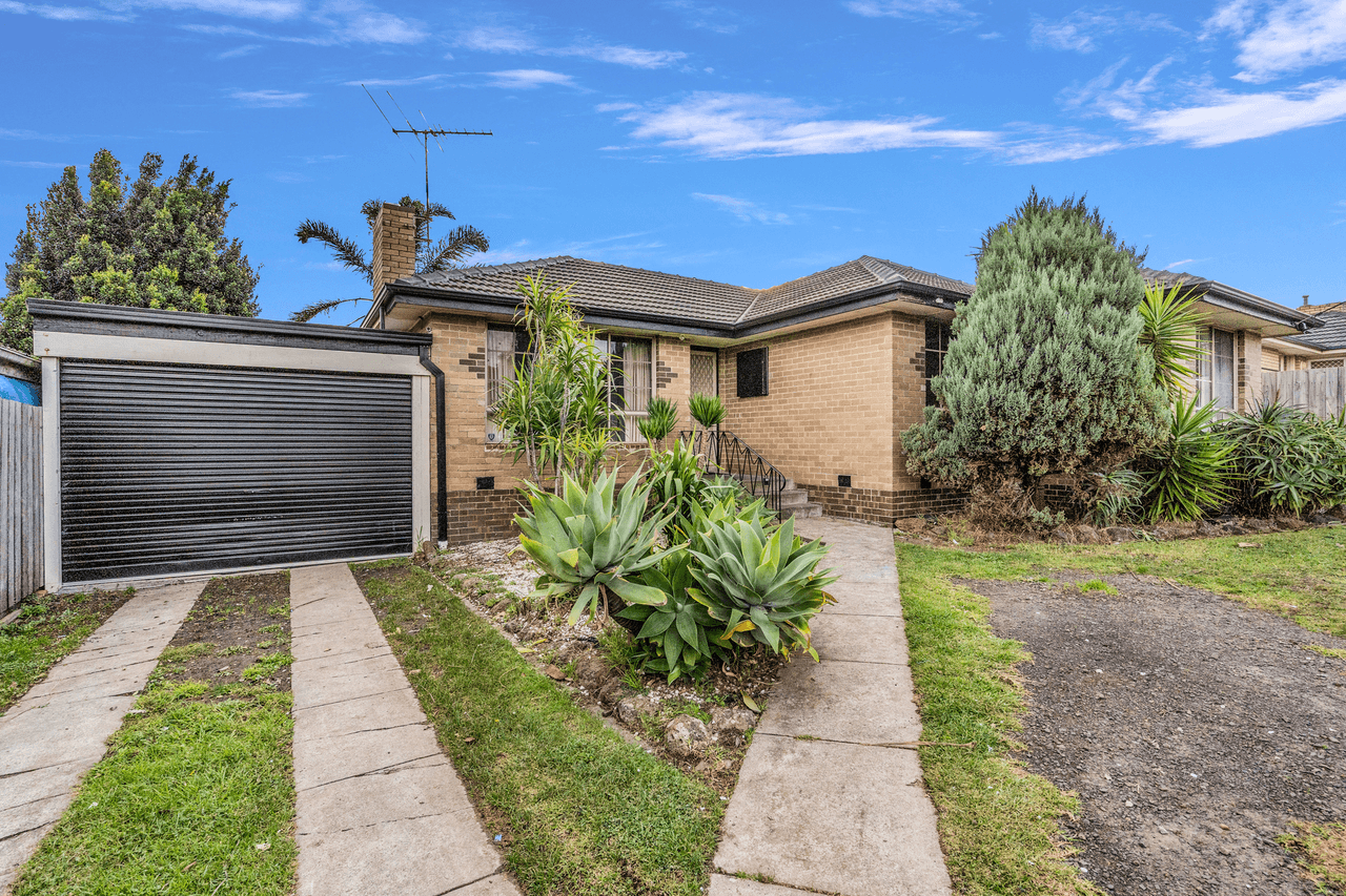 24 Dianne Avenue, Craigieburn, VIC 3064