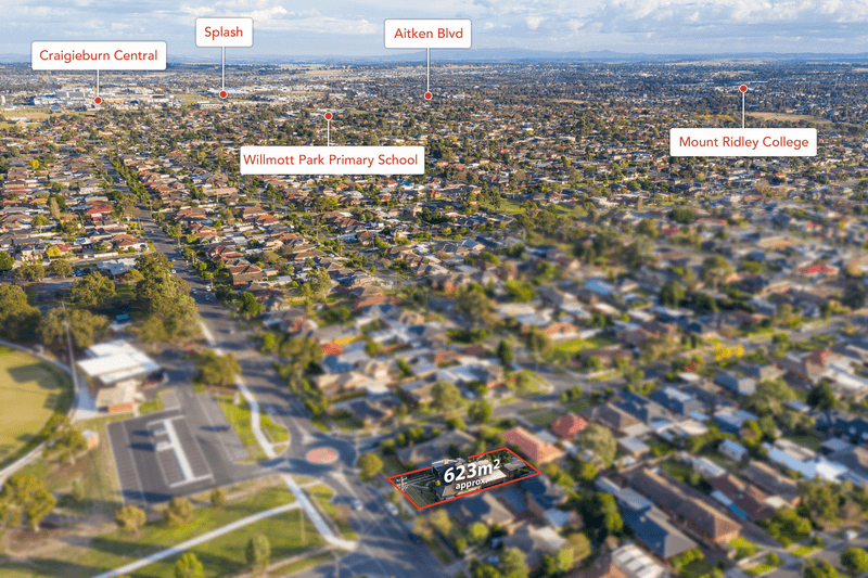 24 Dianne Avenue, Craigieburn, VIC 3064