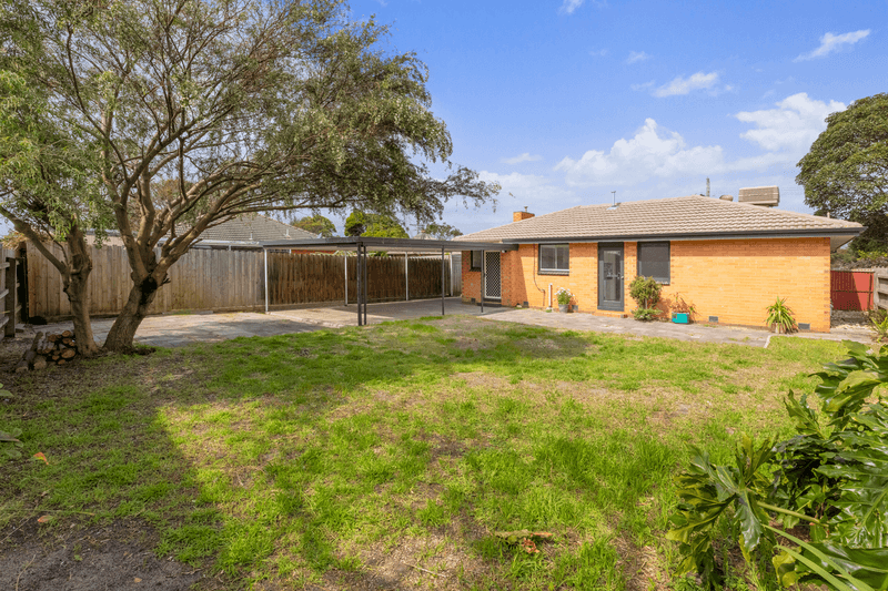 11 Hayman Avenue, SEAFORD, VIC 3198