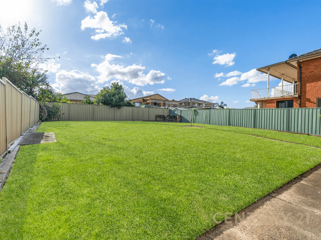 63 Brisbane Road, St Johns Park, NSW 2176