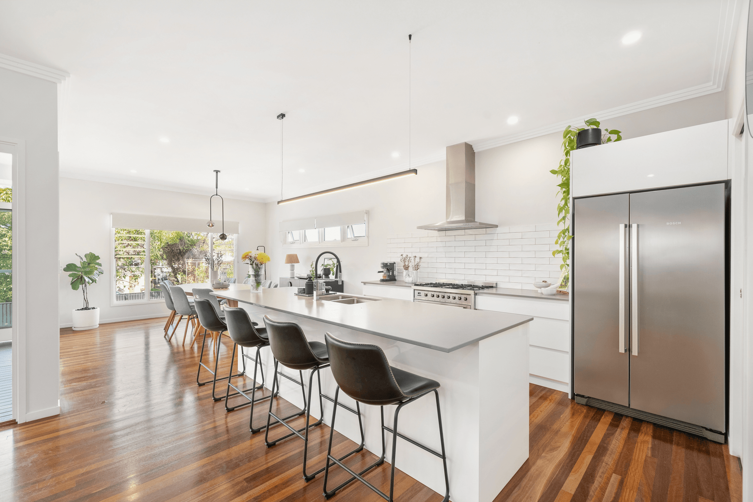 62 Main Avenue, Wavell Heights, QLD 4012