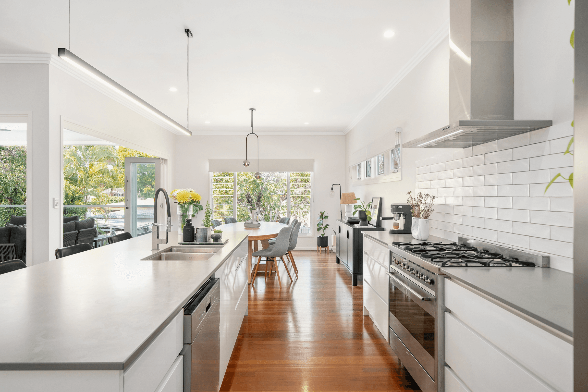62 Main Avenue, Wavell Heights, QLD 4012