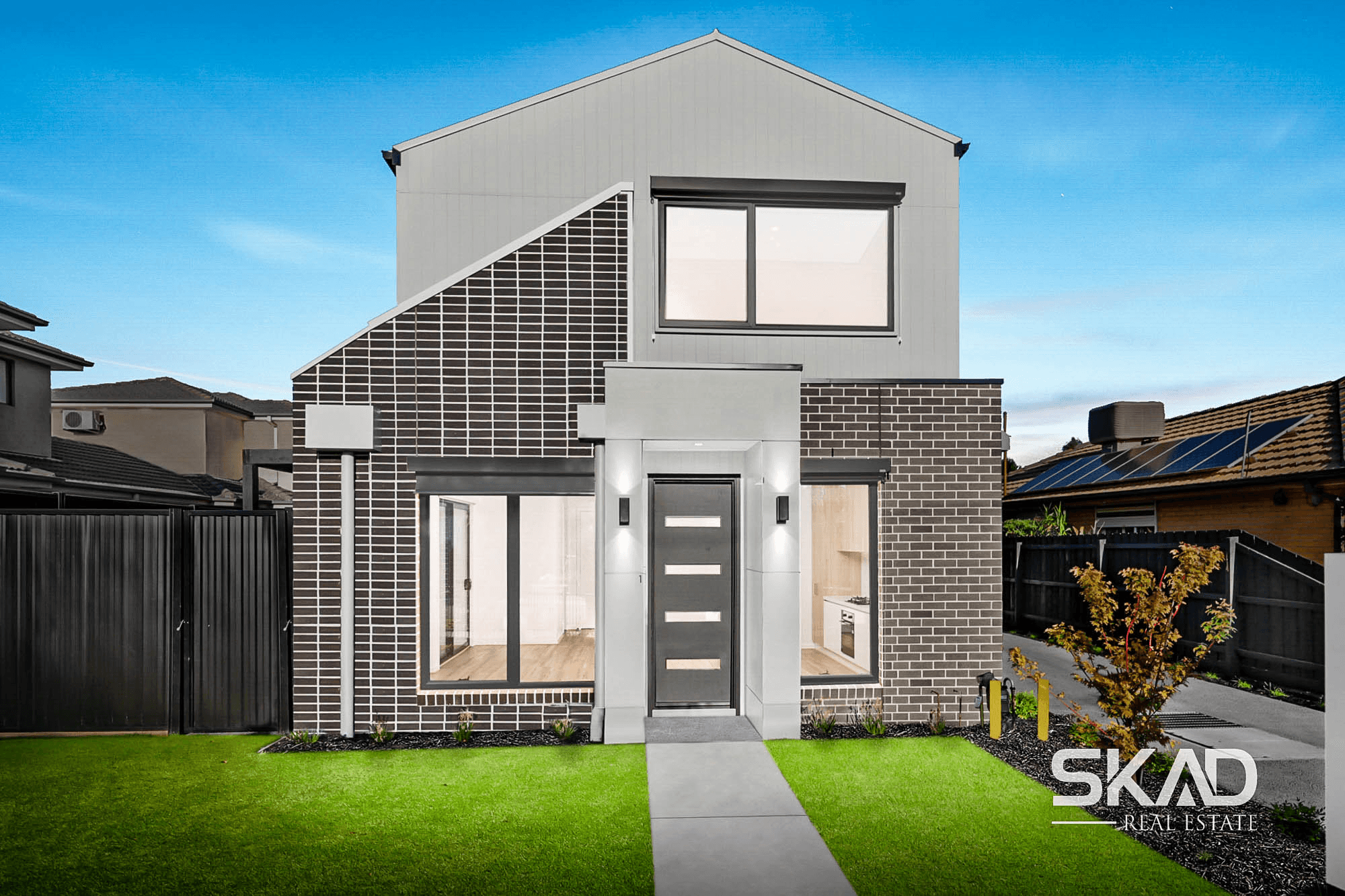 1/6 Lambassa Grove, RESERVOIR, VIC 3073