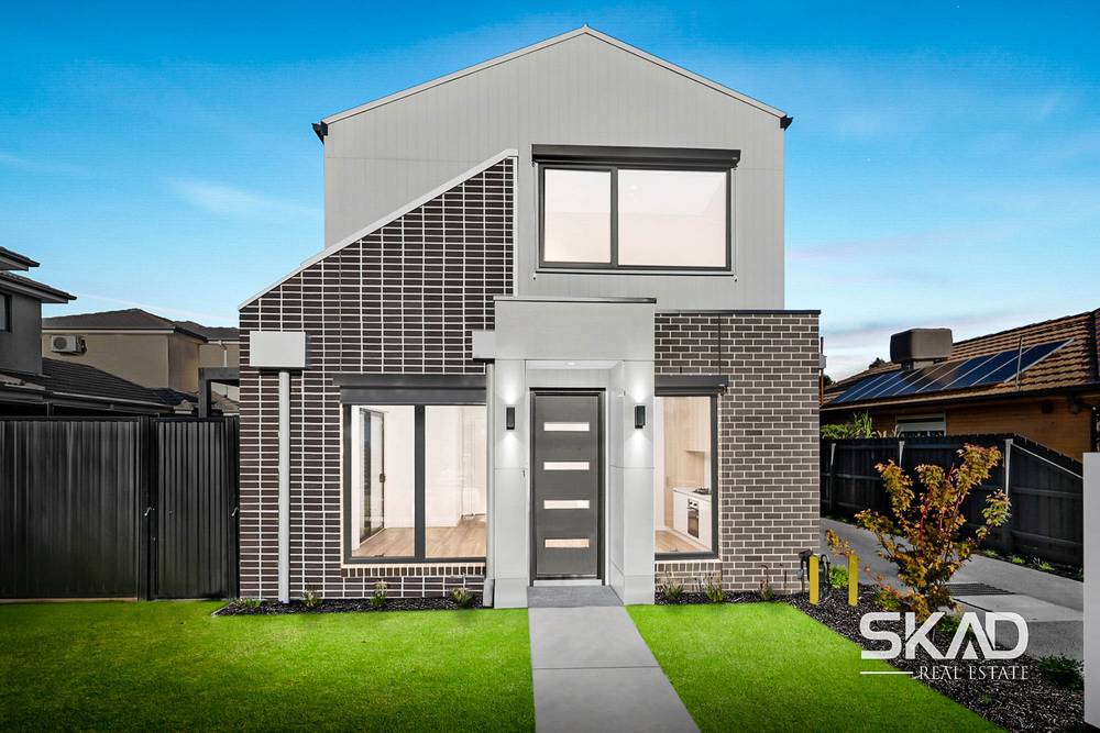 1/6 Lambassa Grove, RESERVOIR, VIC 3073