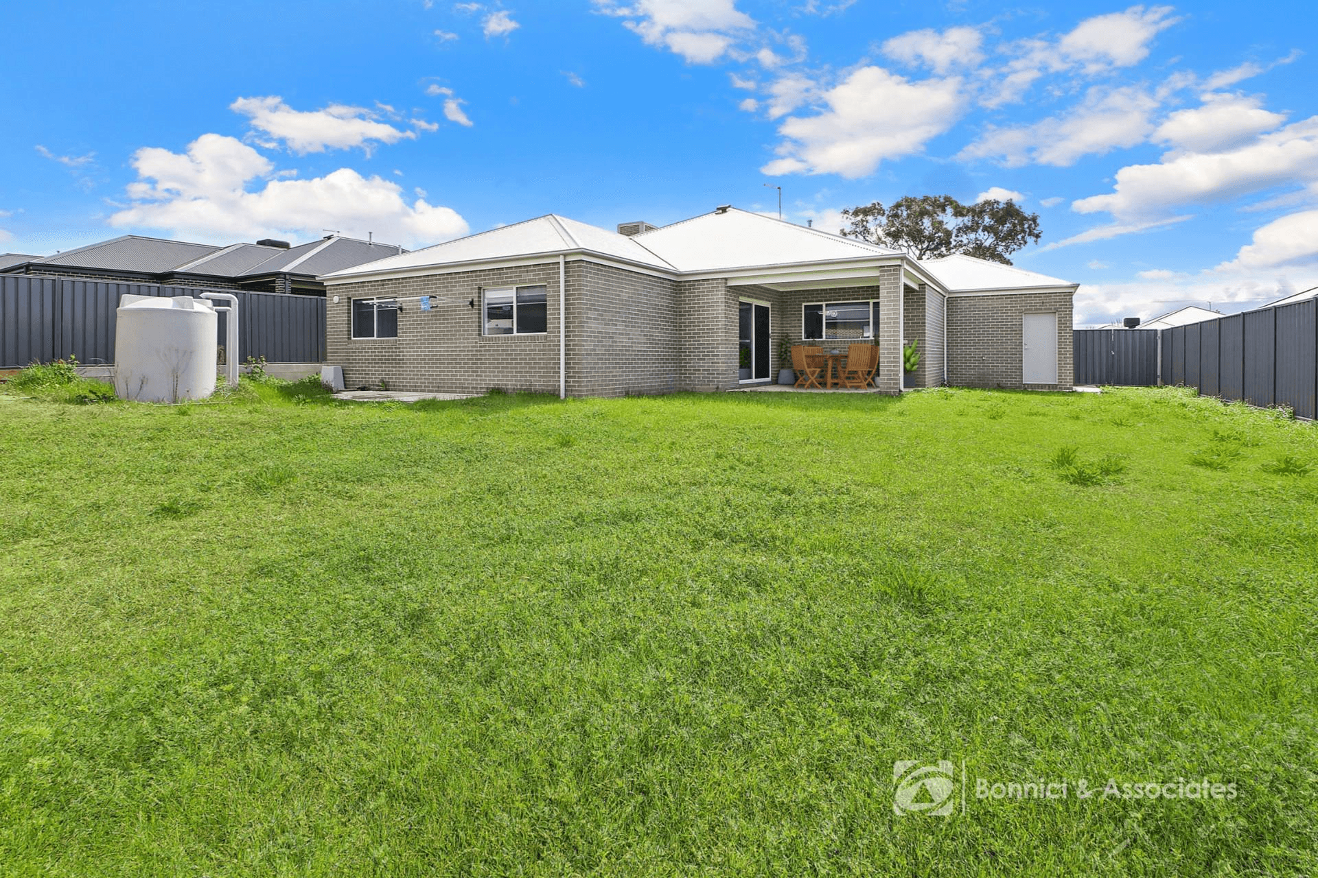 48 Hillford Circuit, Thurgoona, NSW 2640