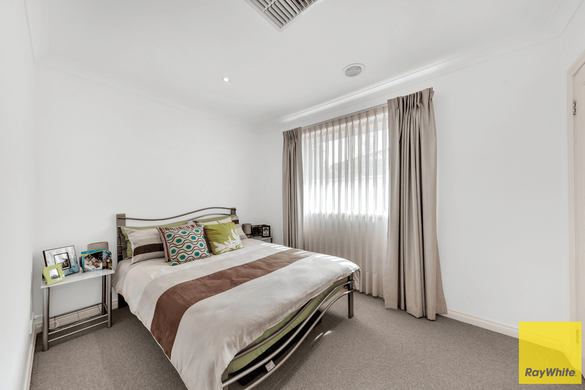 6 Kelso Way, POINT COOK, VIC 3030