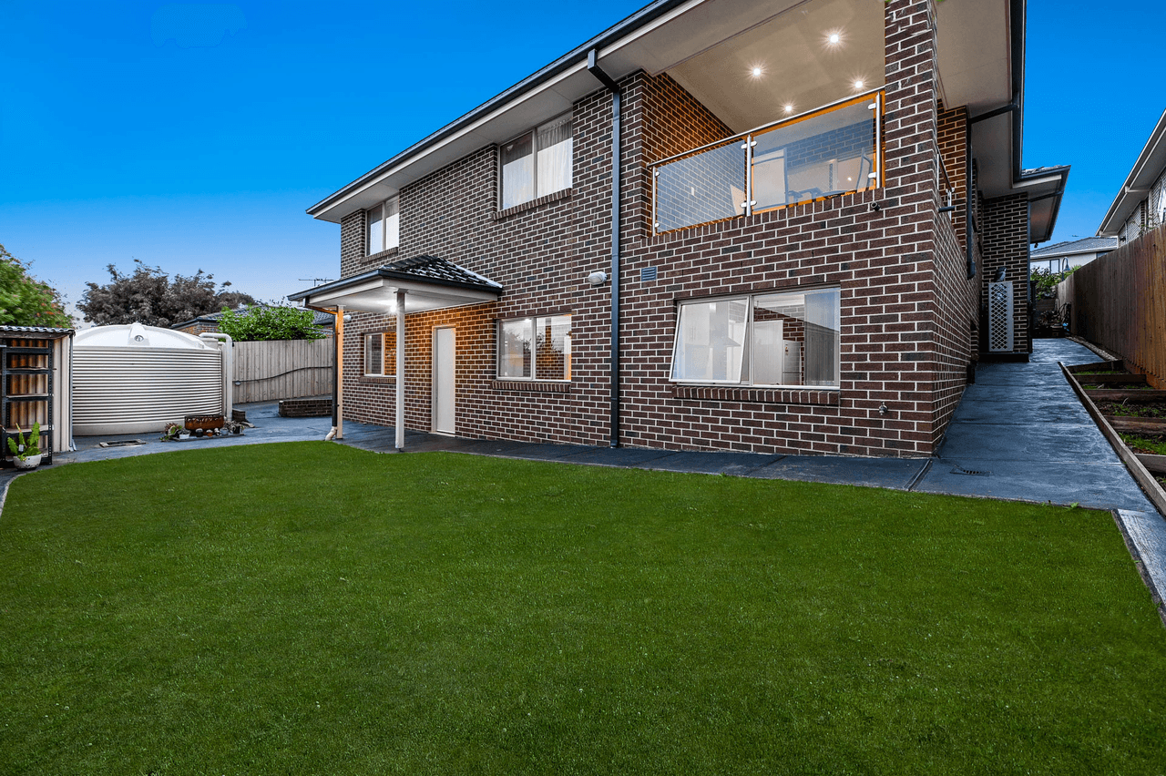 25 Sheldon Drive, Berwick, VIC 3806