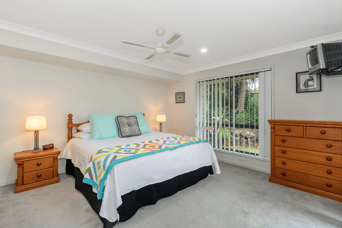 73 Billinghurst Crescent, UPPER COOMERA, QLD 4209