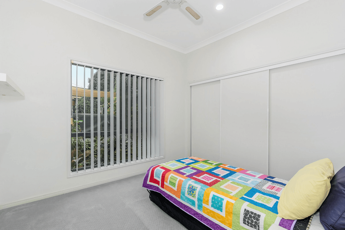 73 Billinghurst Crescent, UPPER COOMERA, QLD 4209