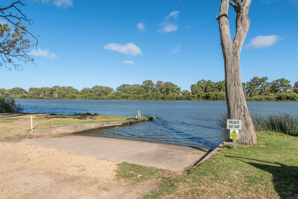 Berth 36 (Lot 41) Pelican Drive, MANNUM, SA 5238