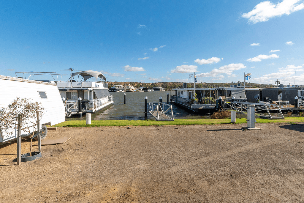 Berth 36 (Lot 41) Pelican Drive, MANNUM, SA 5238