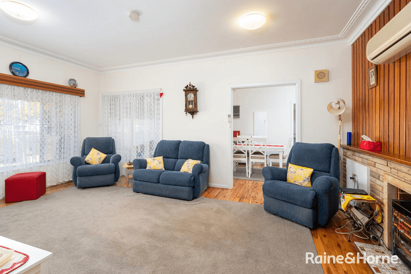 311 Hammond Avenue, EAST WAGGA WAGGA, NSW 2650