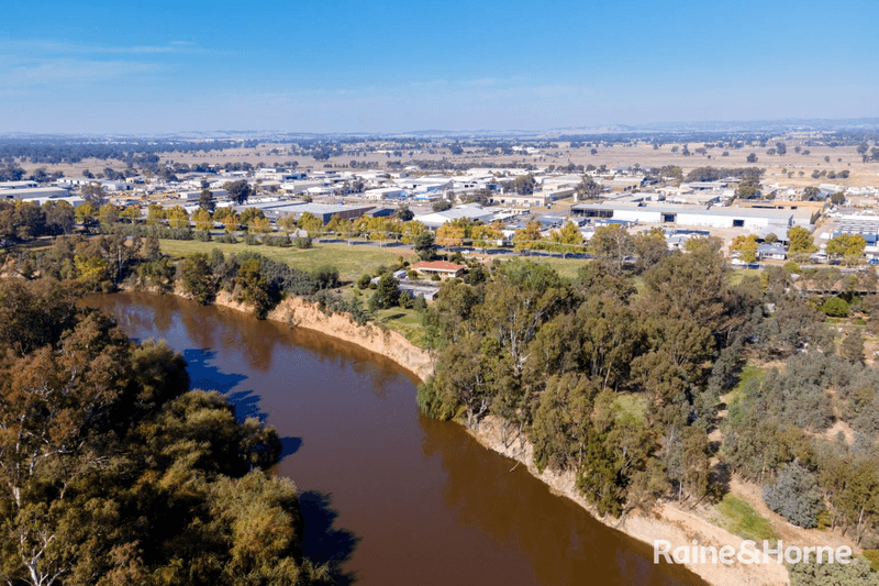 311 Hammond Avenue, EAST WAGGA WAGGA, NSW 2650