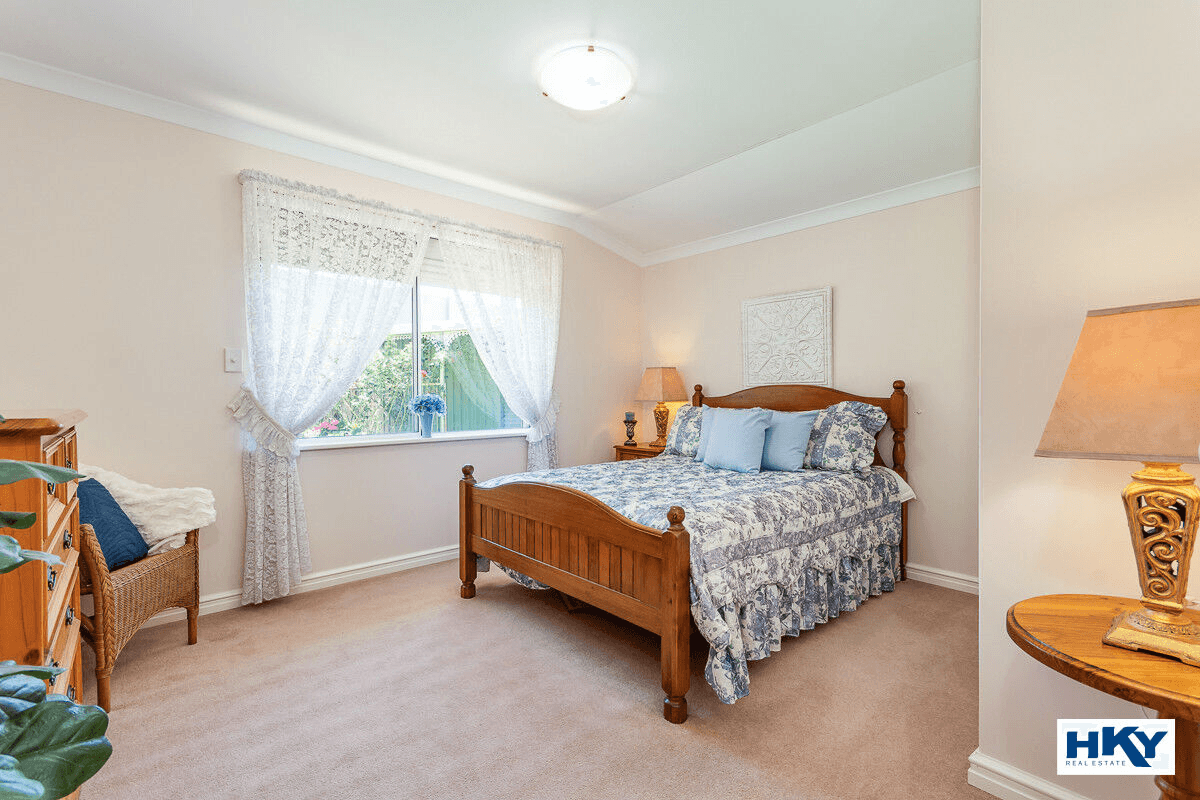 14 Sheoak Close, Beechboro, WA 6063