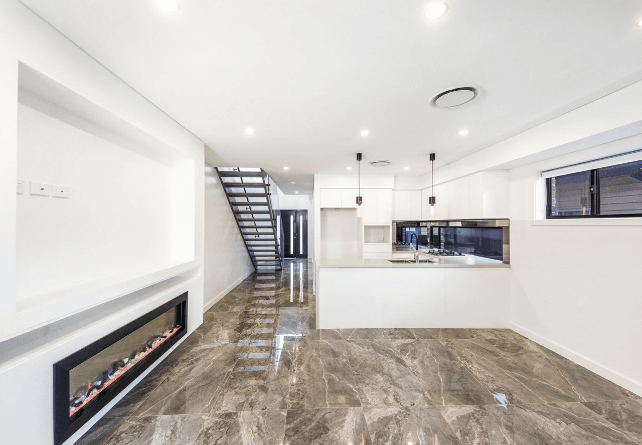 19 Lehn Road, EAST HILLS, NSW 2213