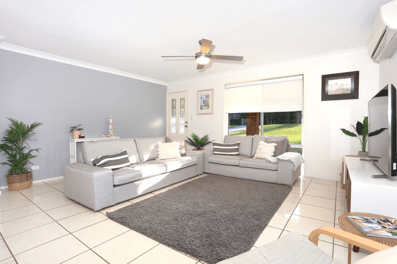 11 Woodland Drive, Reedy Creek, QLD 4227