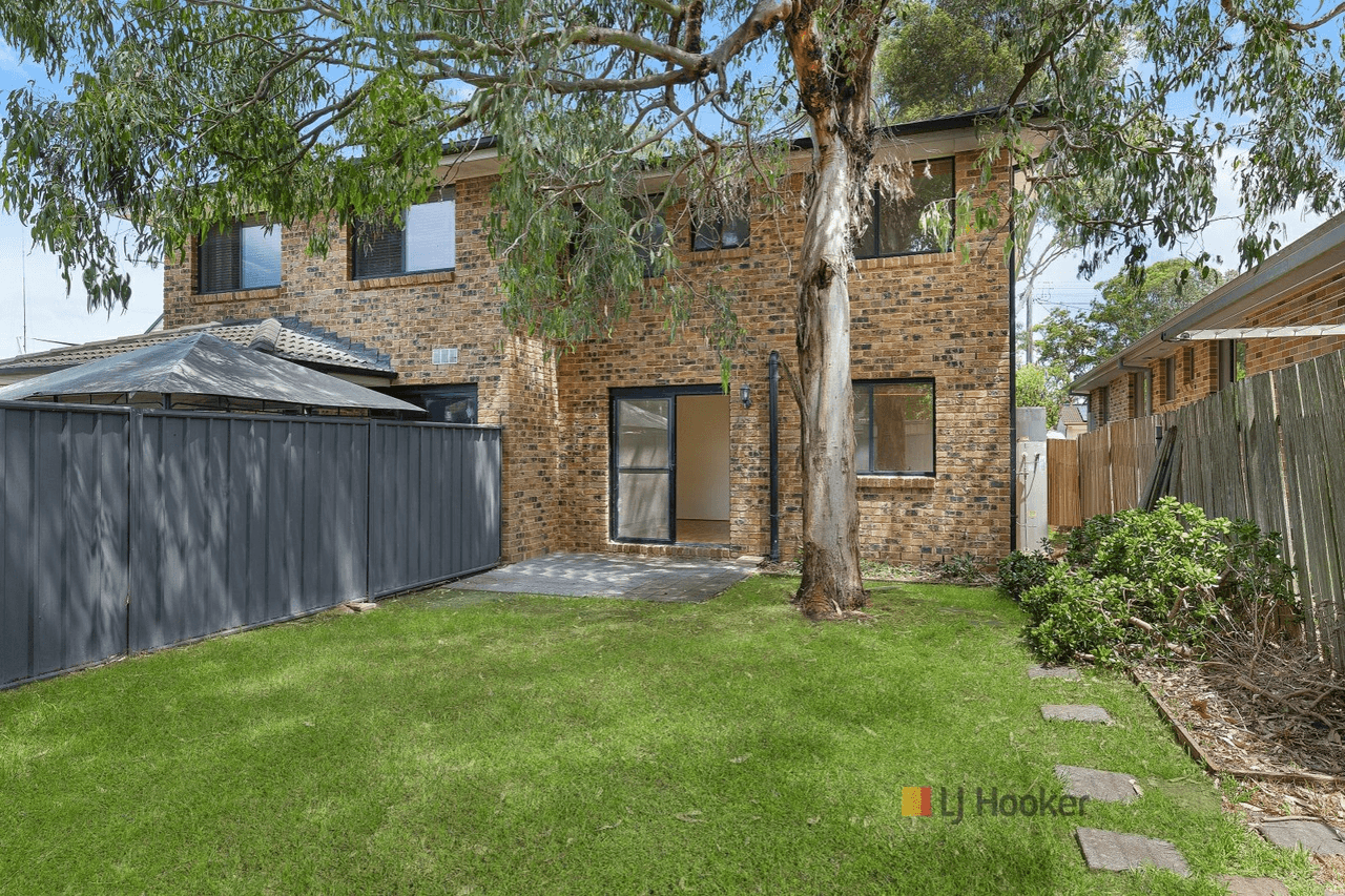 16a Barclay Avenue, MANNERING PARK, NSW 2259