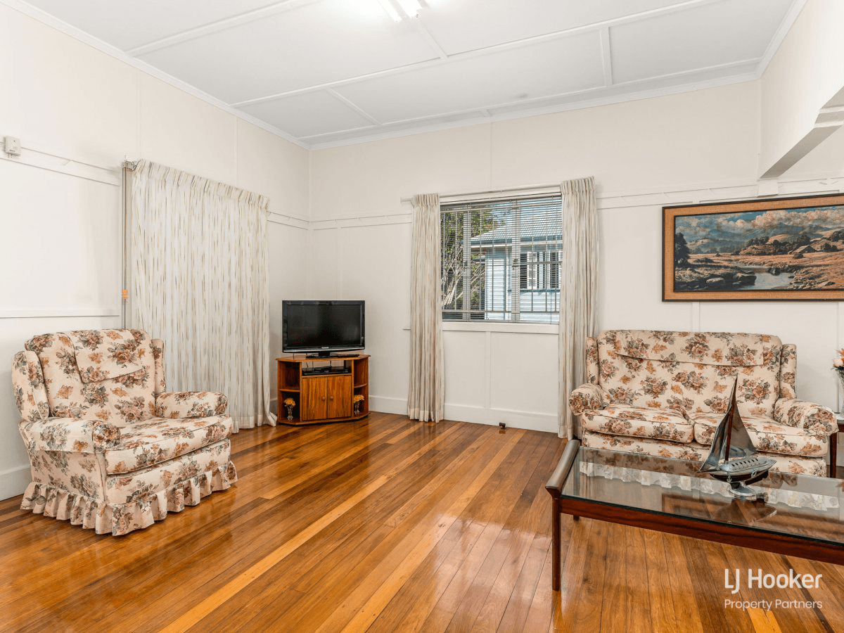 34 Delph Street, COOPERS PLAINS, QLD 4108