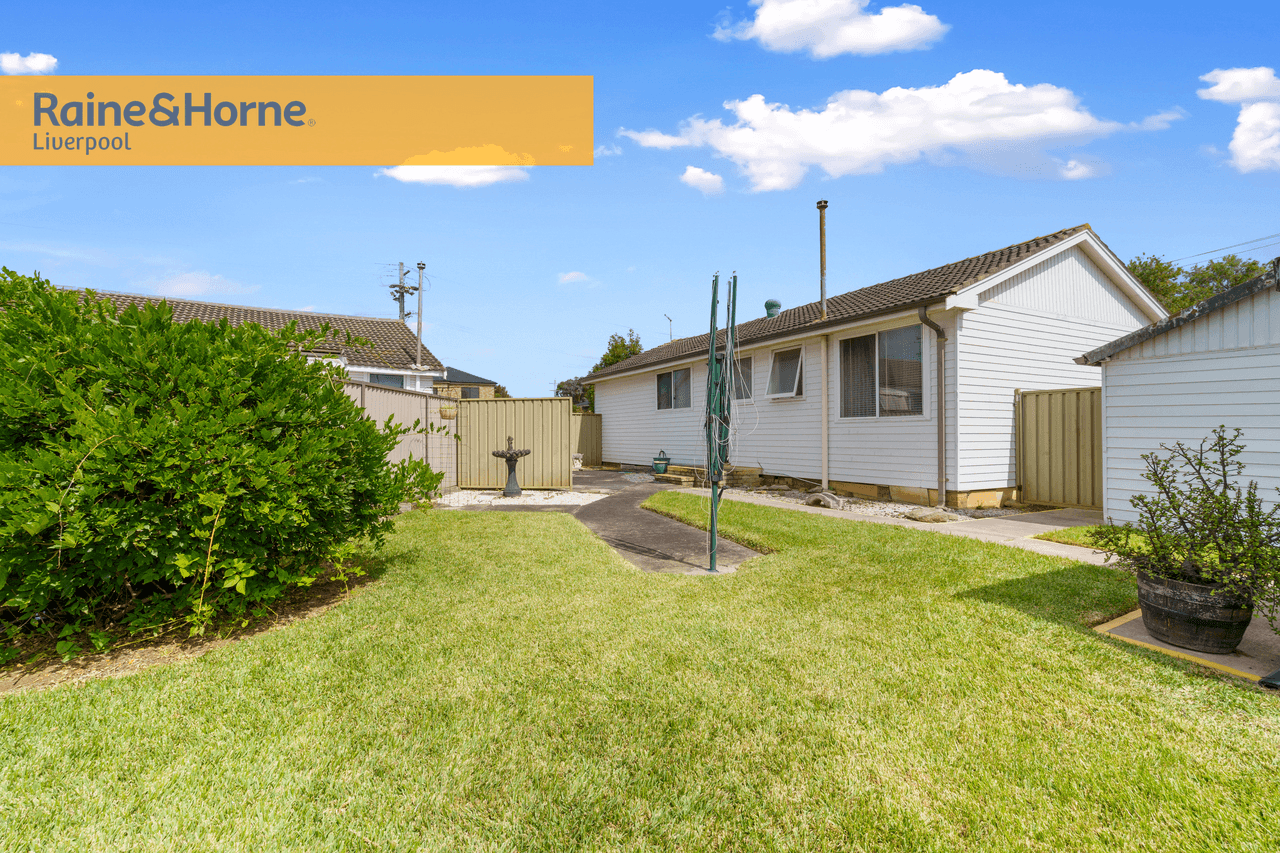 4 Mary Crescent, LIVERPOOL, NSW 2170