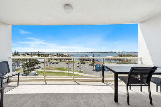 Unit 68 106-108 Marine Parade, SOUTHPORT, QLD 4215