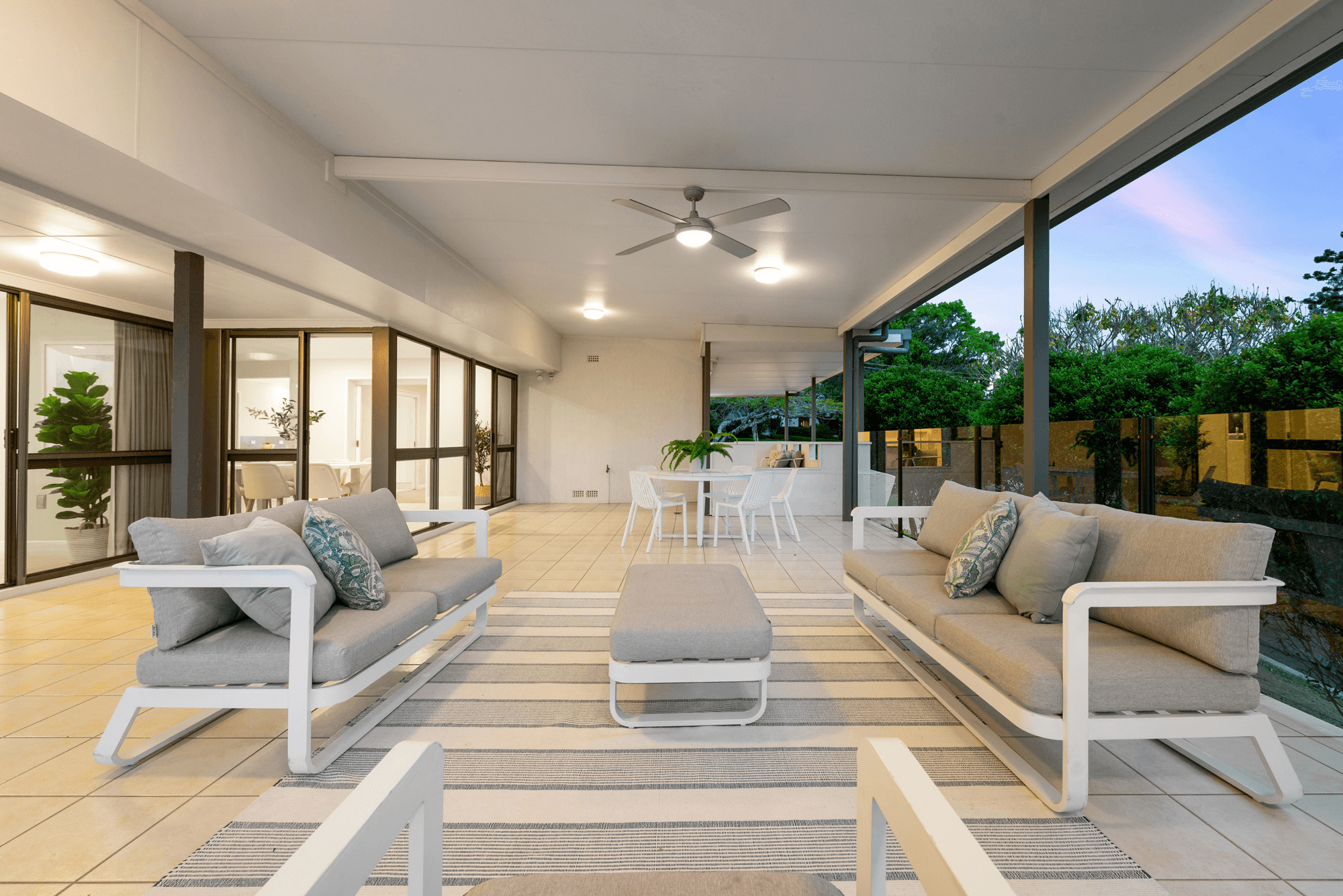 30 Glencairn Avenue, INDOOROOPILLY, QLD 4068