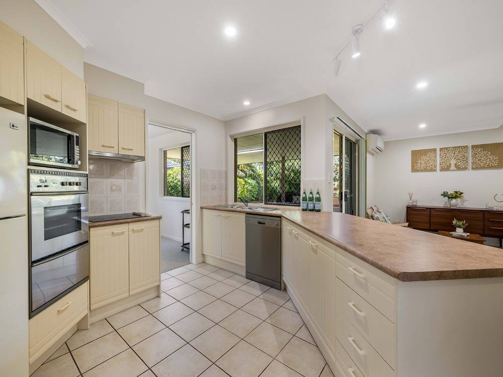 2 Investigator Place, PELICAN WATERS, QLD 4551