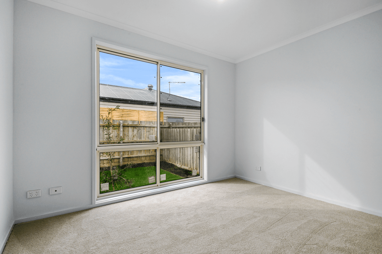 2/14 Graham Ave, KILSYTH, VIC 3137