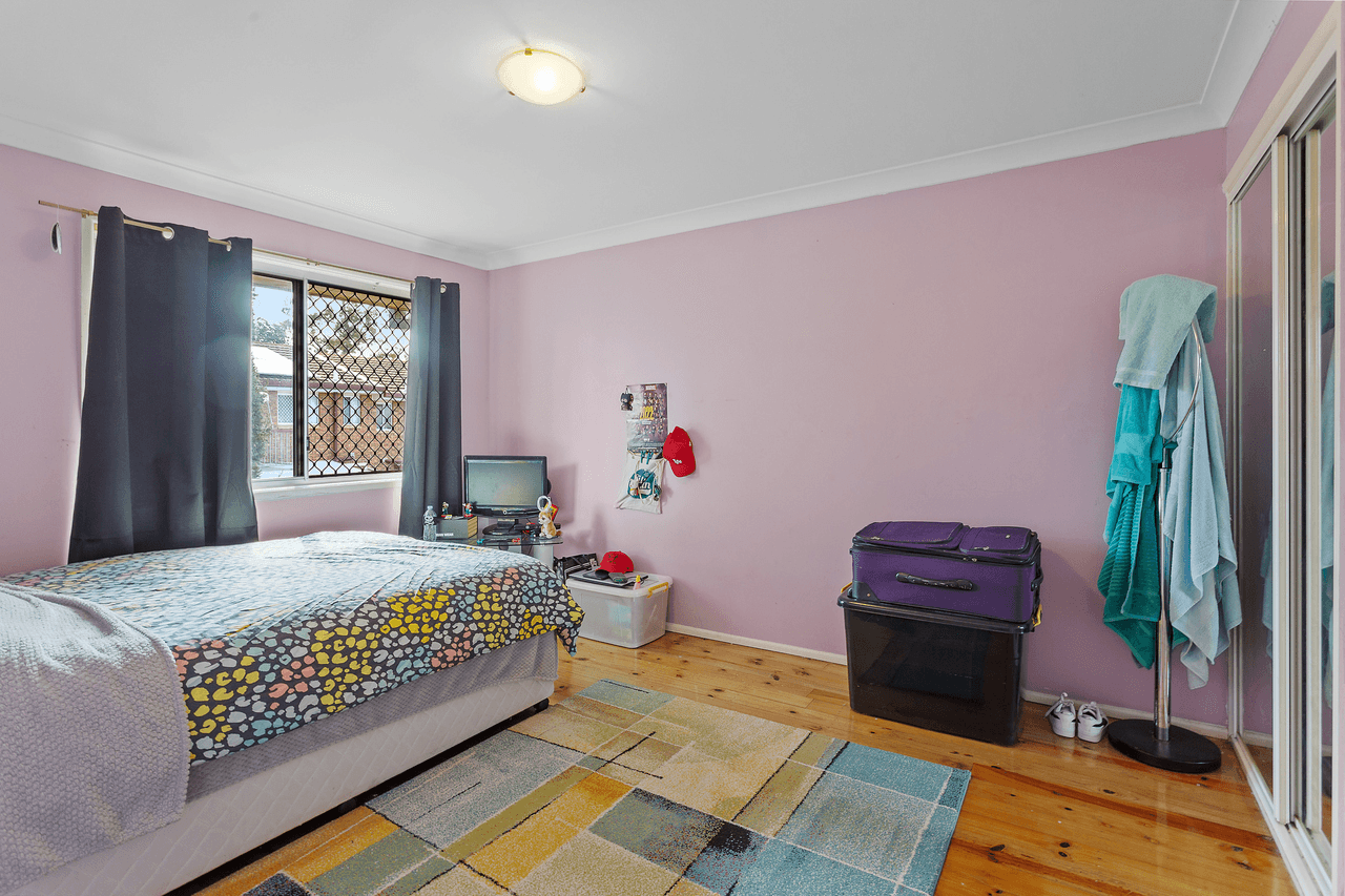 Unit 8/26 Ewing Rd, Logan Central, QLD 4114
