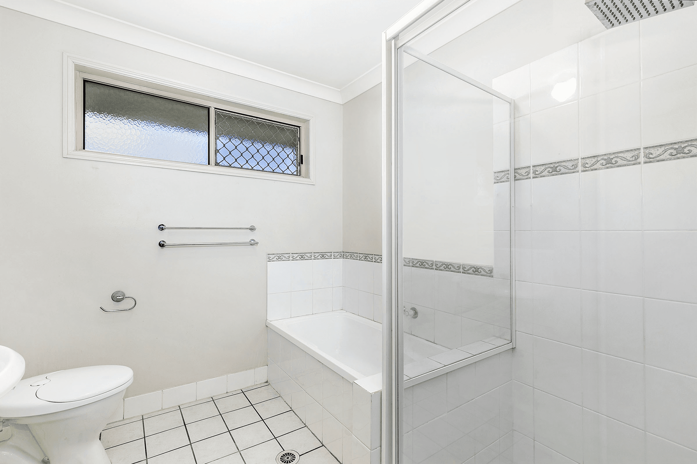 43 Shelduck Place, CALAMVALE, QLD 4116