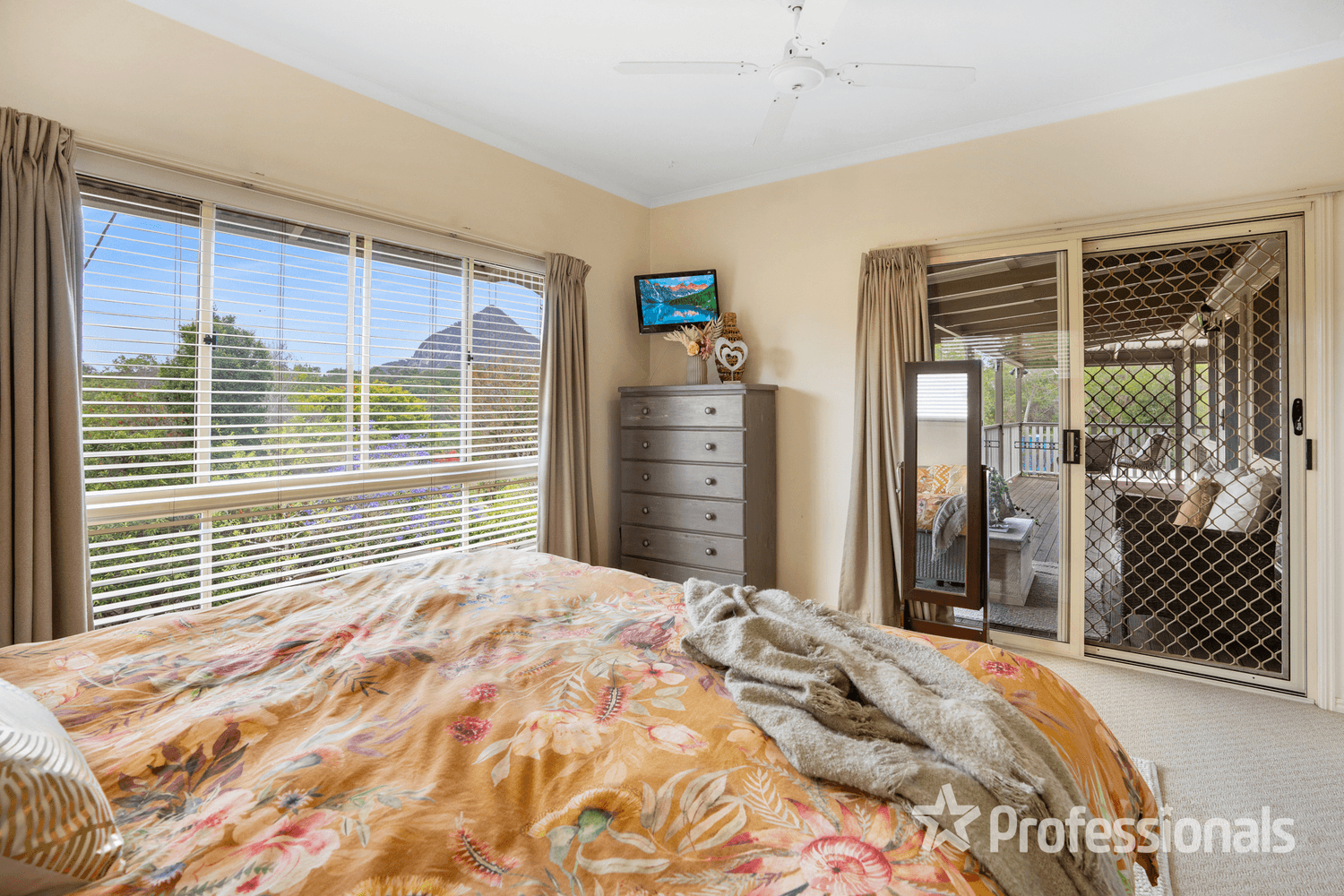 10 Stockman Court, Pomona, QLD 4568