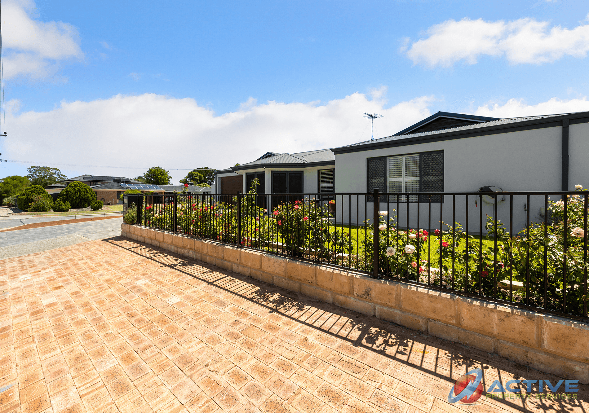 77 Chadstone Road, CRAIGIE, WA 6025