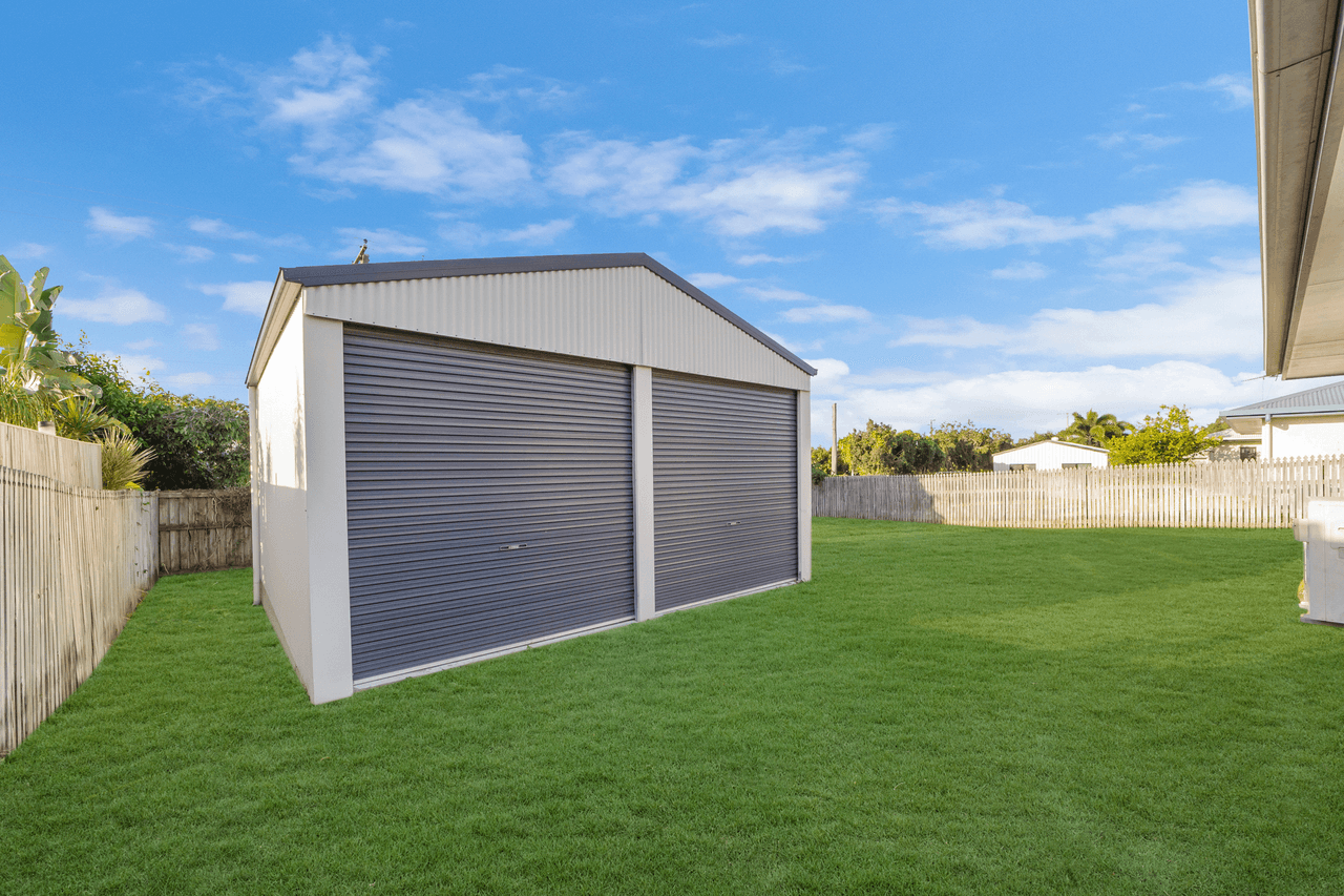 24 Hilton Way, MOUNT LOUISA, QLD 4814