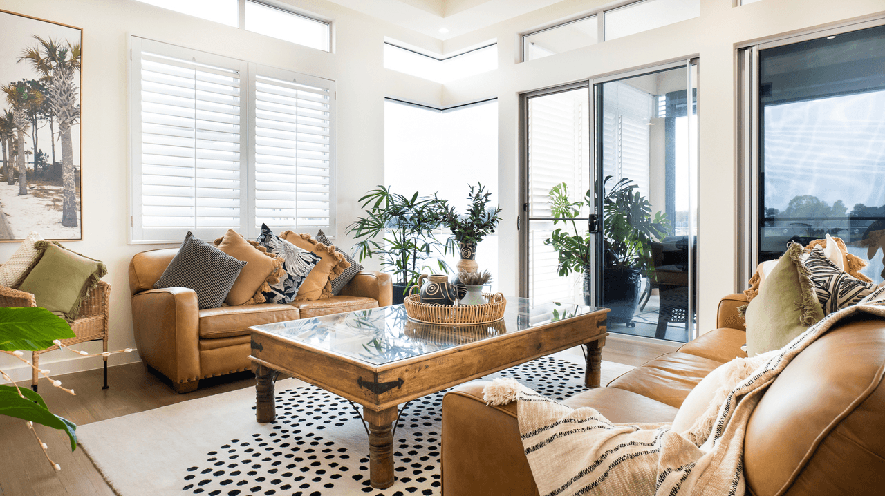 6083 Lugano Dr, Hope Island, QLD 4212