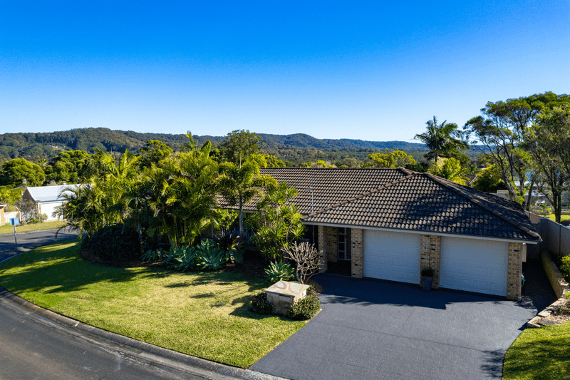 1 Ruth Place, BATEAU BAY, NSW 2261