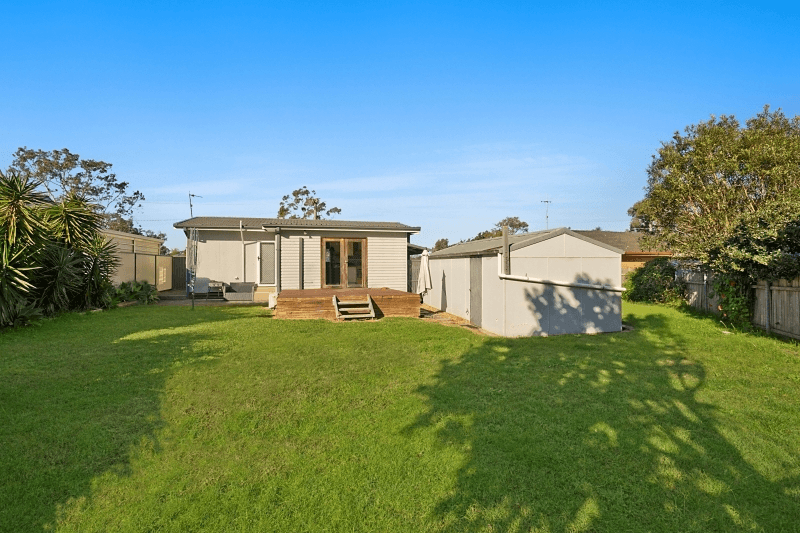 13 Sylvia Avenue, GOROKAN, NSW 2263