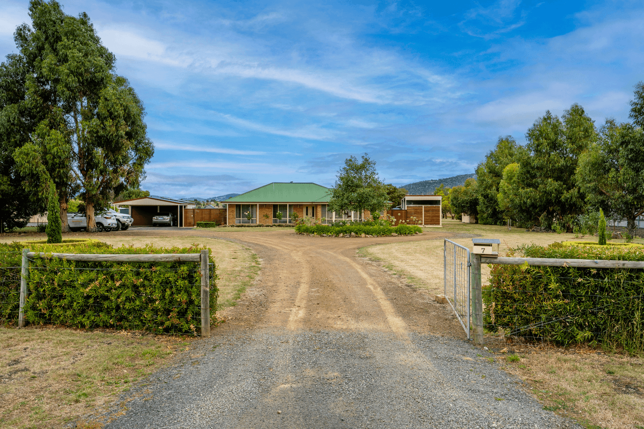 7 Wolstenholme Drive, SORELL, TAS 7172