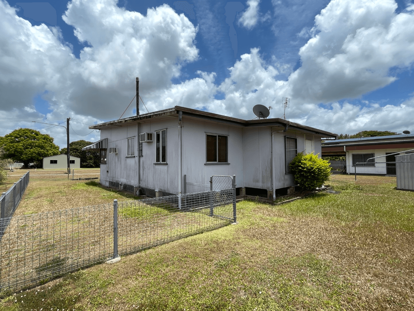 8 Mahoney Street, INGHAM, QLD 4850