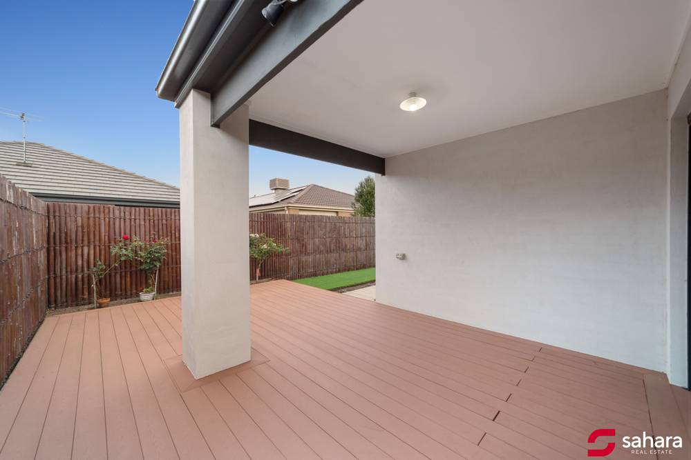 11 Suffolk Place, AINTREE, VIC 3336