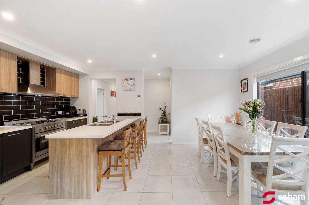 11 Suffolk Place, AINTREE, VIC 3336