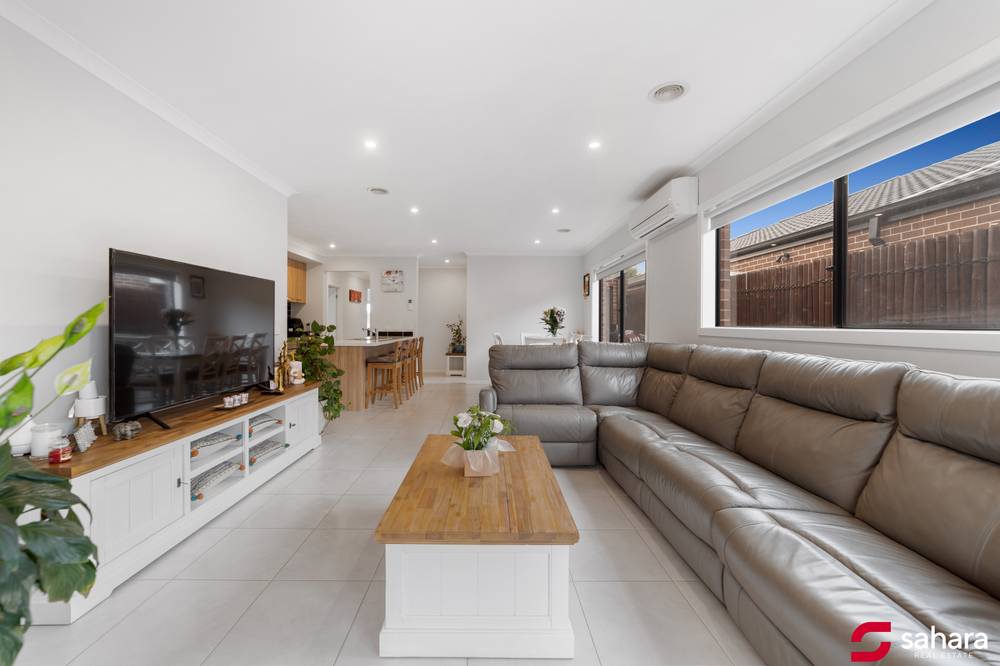 11 Suffolk Place, AINTREE, VIC 3336