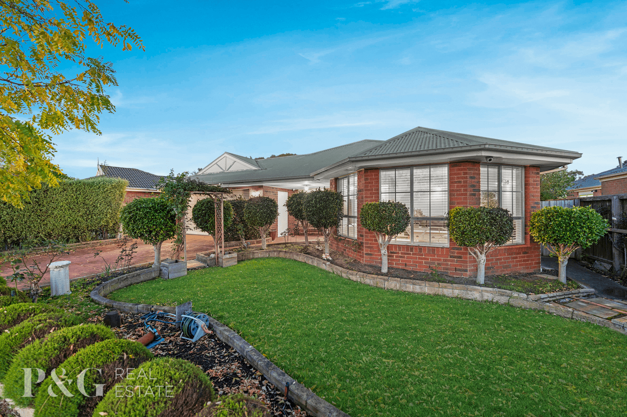 36 Kingston Avenue, NARRE WARREN SOUTH, VIC 3805