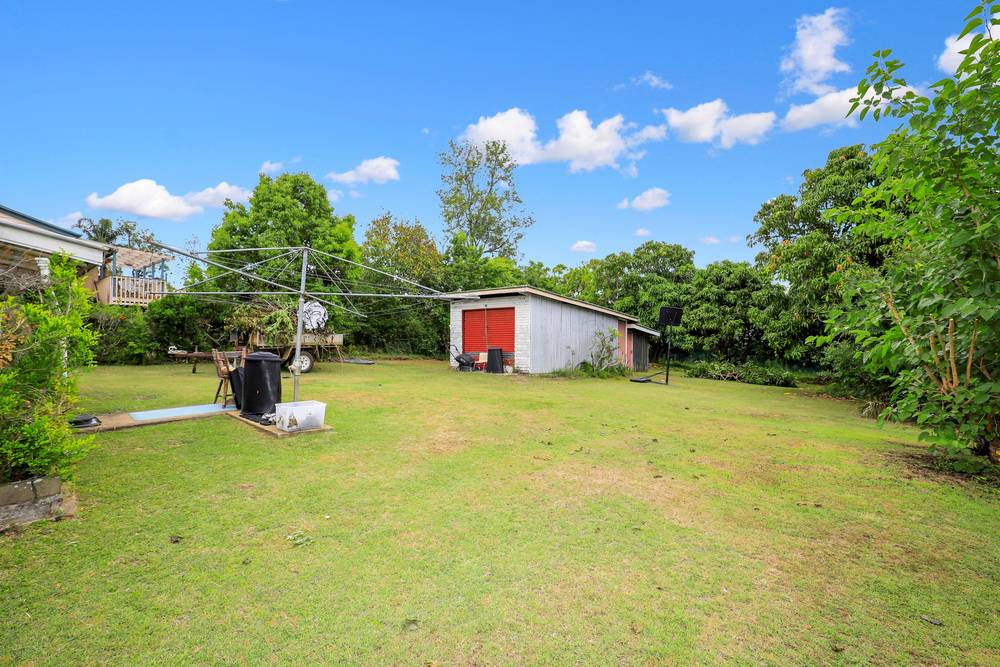 12 Mulgrave Street, GIN GIN, QLD 4671