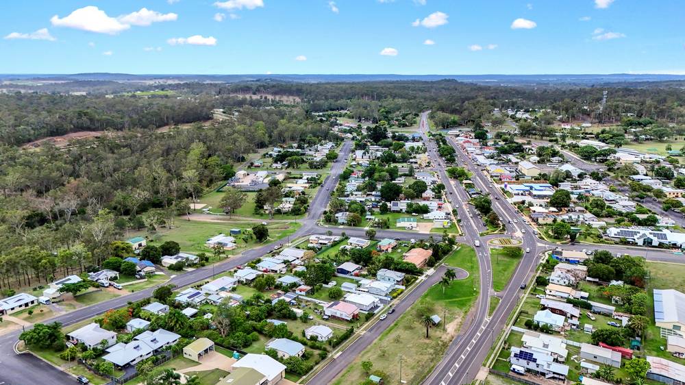 12 Mulgrave Street, GIN GIN, QLD 4671