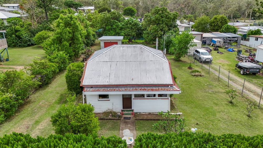 12 Mulgrave Street, GIN GIN, QLD 4671